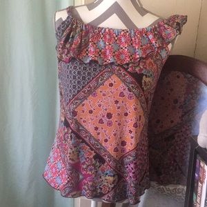 Day trip cold shoulder tank top sz S